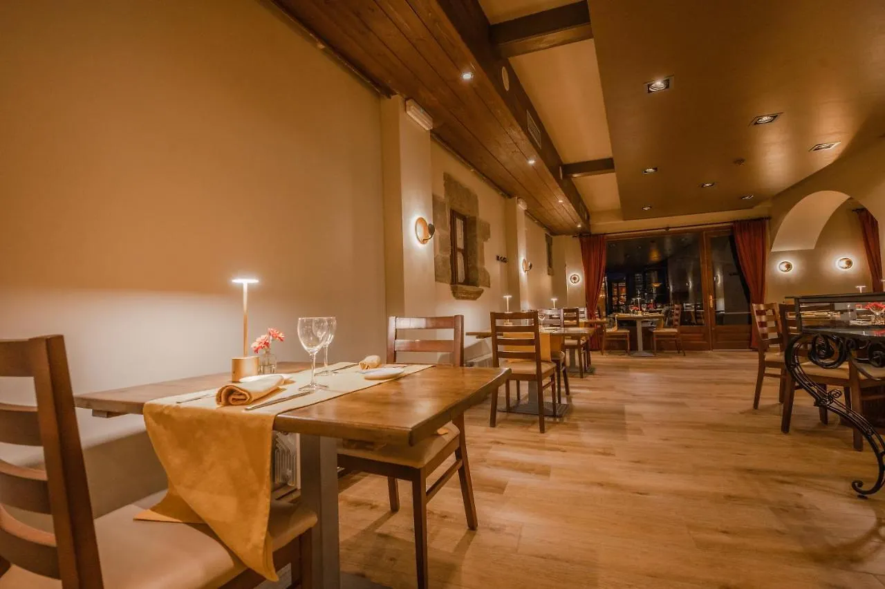 Hotel Hostal Estrella Rupit i Pruit